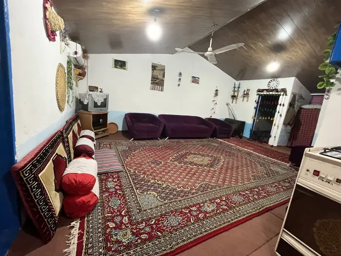 بوم گردی دوخوابه هاکان