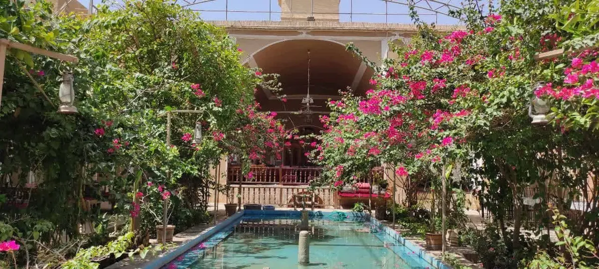 اقامتگاه سنتی کهن کاشانه - واحد چهارتخته سینگل