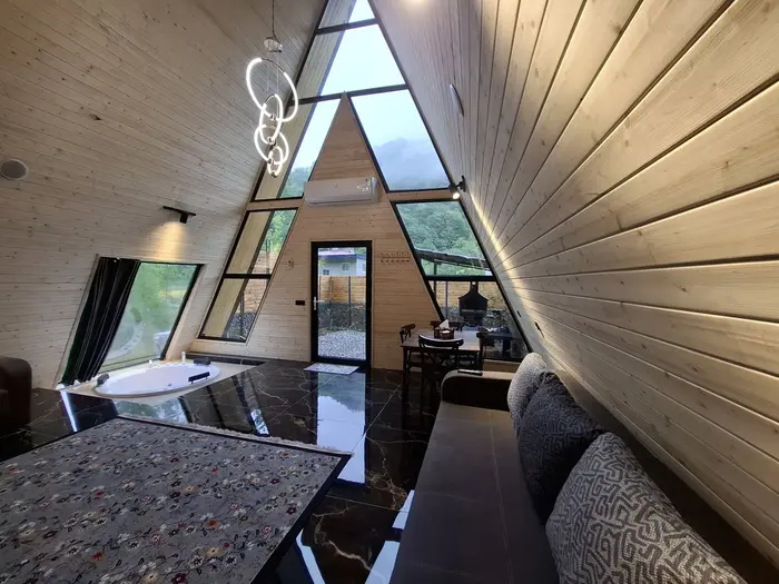 کلبه یک خوابه سوئیسی ورس لفور