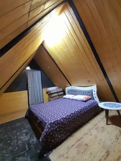 کلبه یک خوابه سوئیسی تمشک