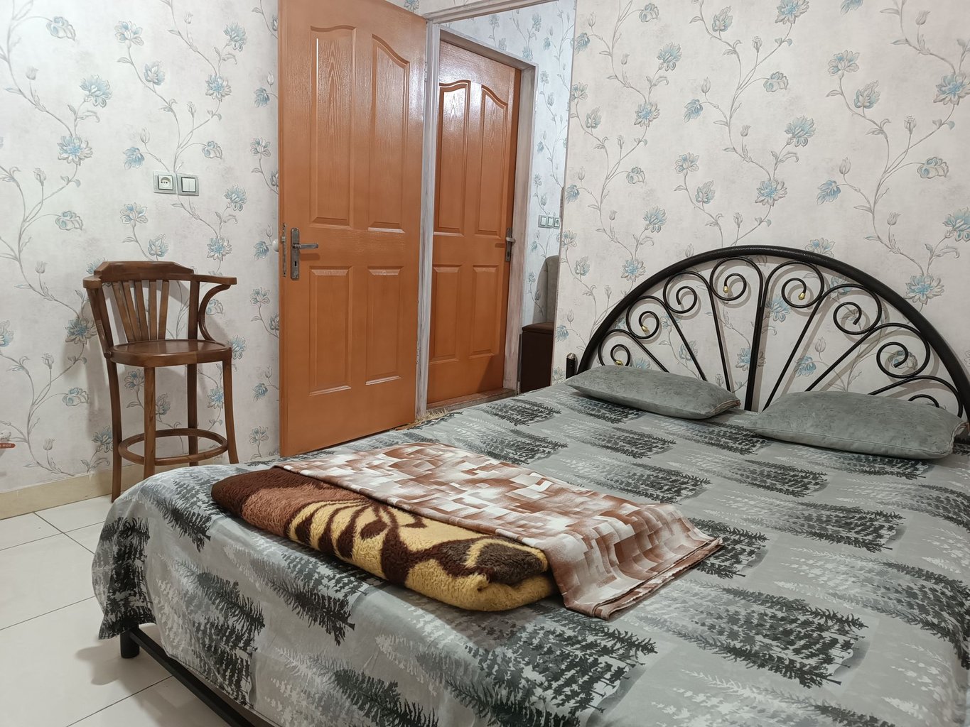 یک خوابه ولیعصر 5