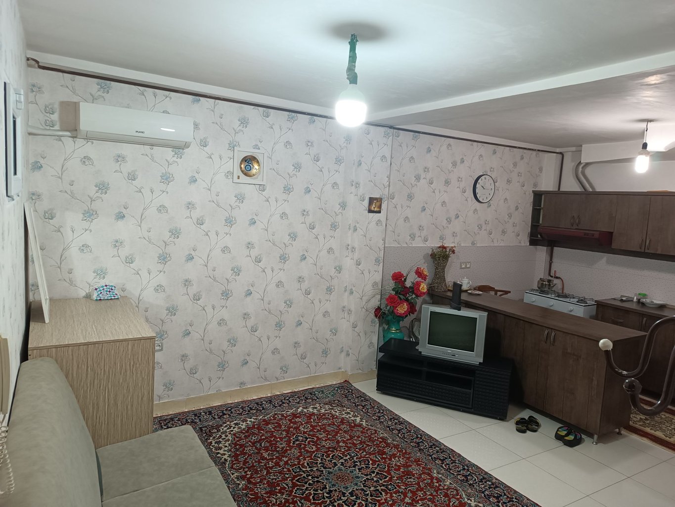 یک خوابه ولیعصر 5