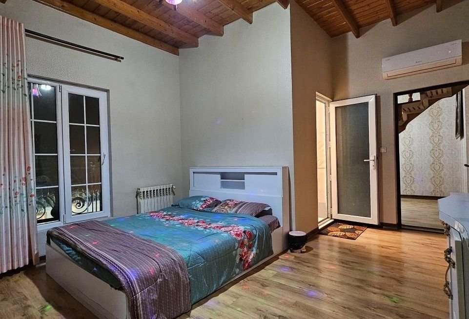 ویلا چهارخوابه استخردار آبگرم امین آباد