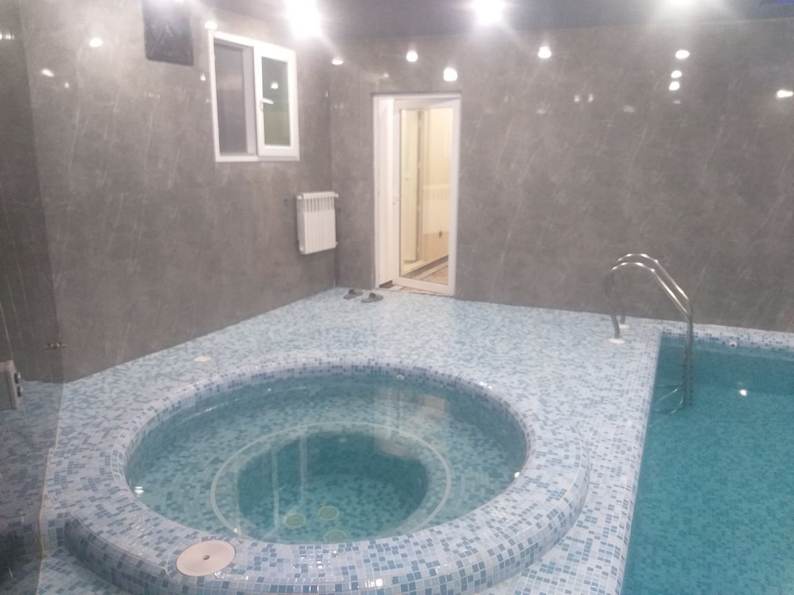 دوخوابه استخردار آبگرم آرینا