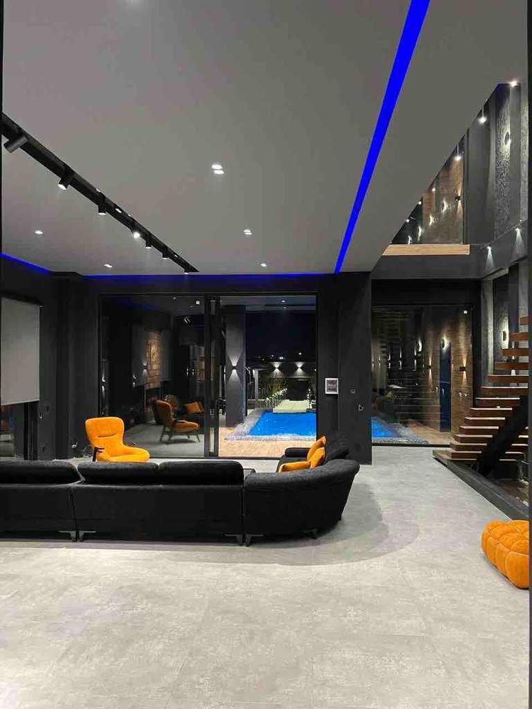 ویلا عمارت گارنت