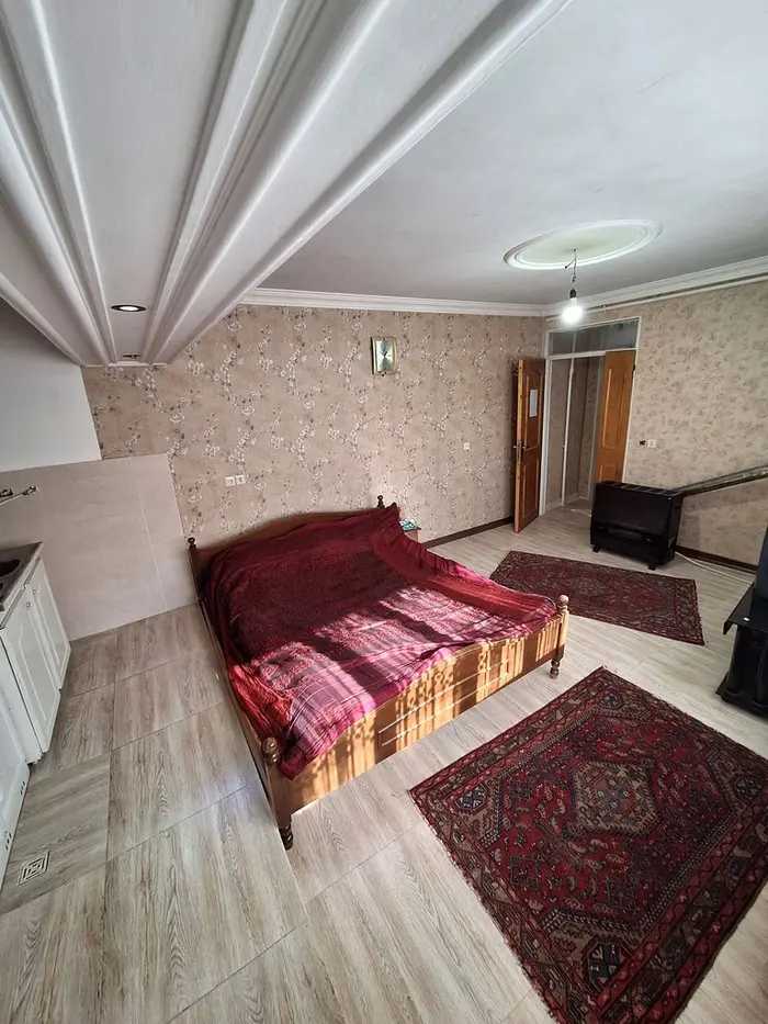 فلت قصابان 1 - پذیرایی