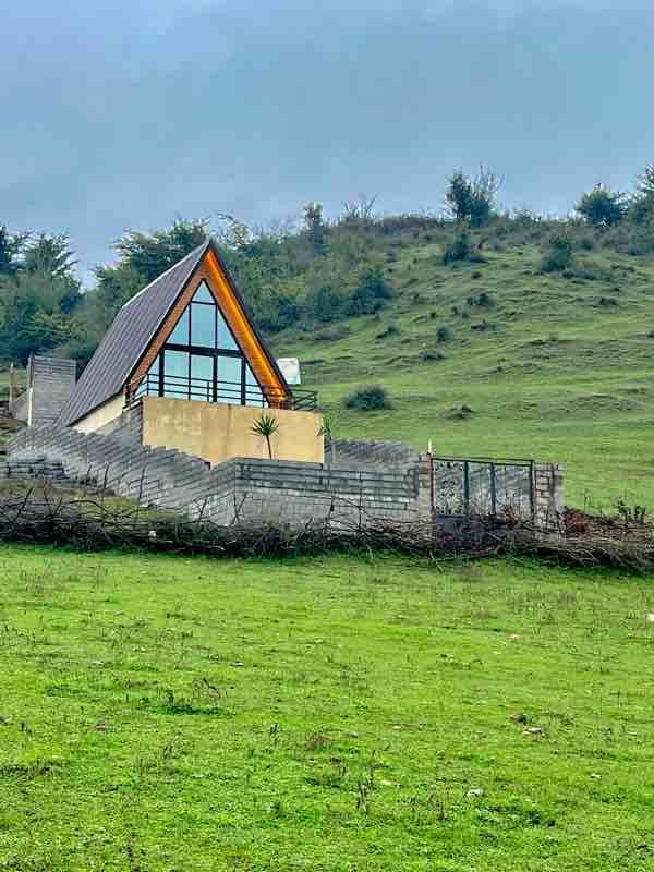 کلبه کلبه جنگلی بام 6 - انتخاب عنوان تصویر