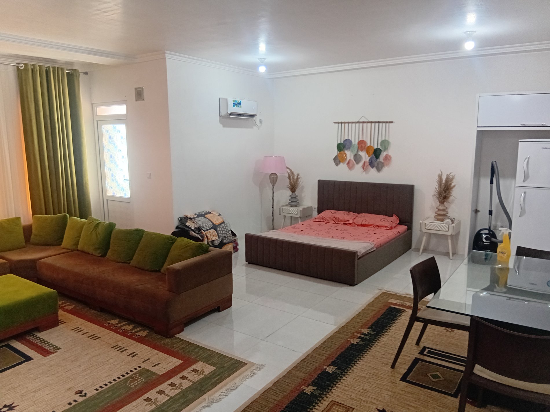 سوئیت فلت تنگک