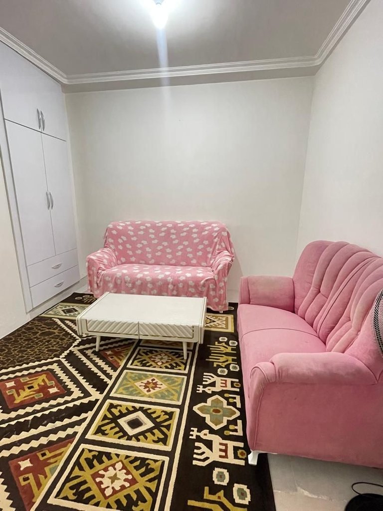 آپارتمان دو خوابه تنگک