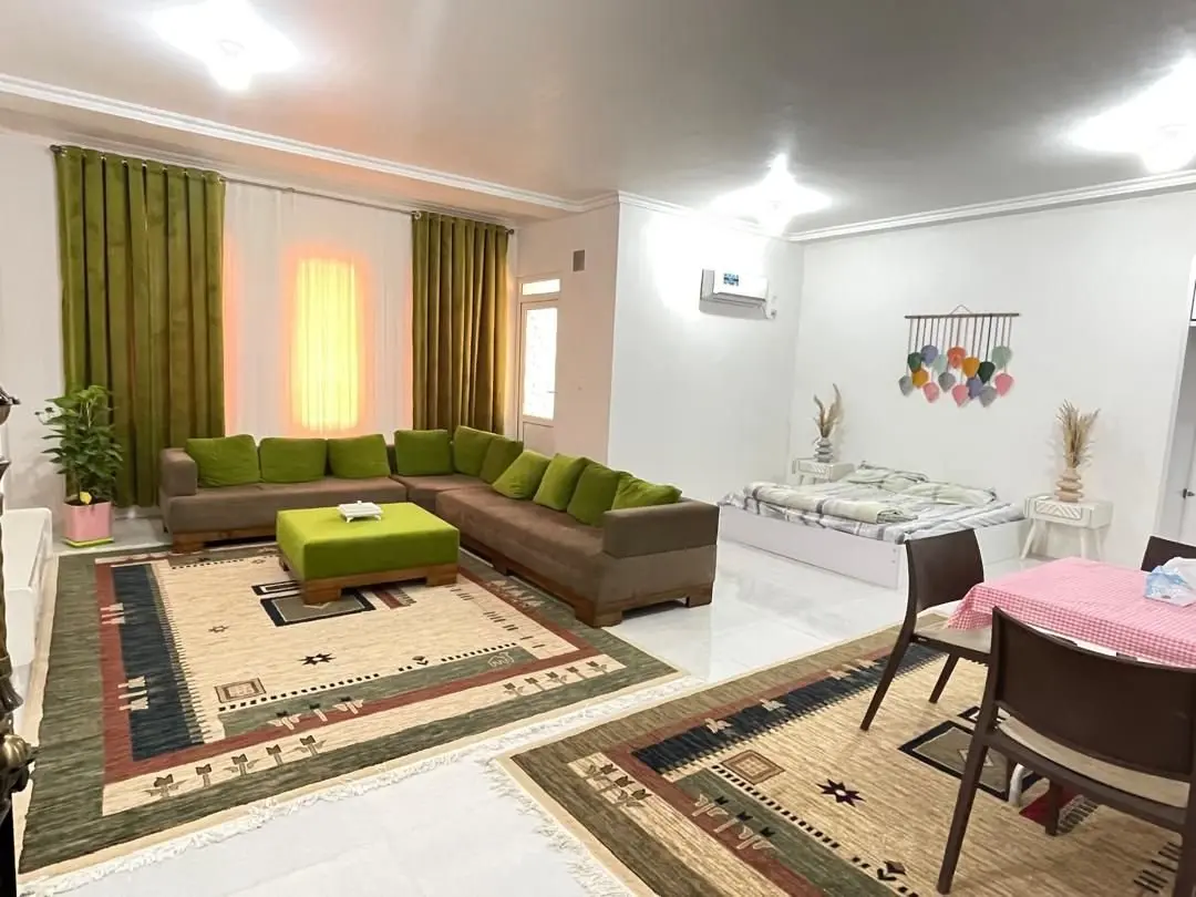 سوئیت فلت تنگک