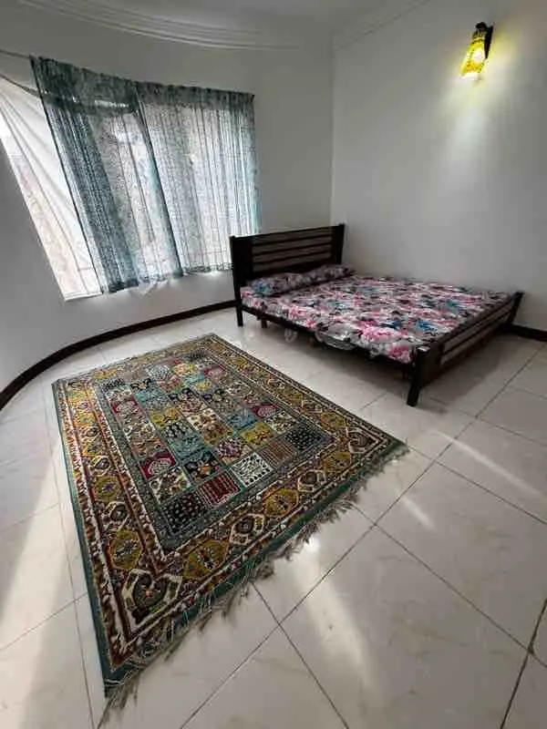 ویلا سه خوابه تریپلکس استخردار آبگرم اردلان - انتخاب عنوان تصویر