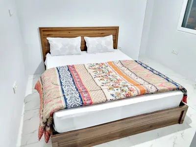 آپارتمان دوخوابه ارغوان واحد ۸