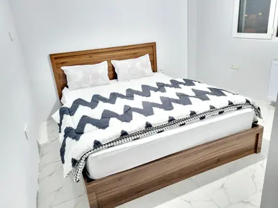 آپارتمان دوخوابه ارغوان واحد ۸