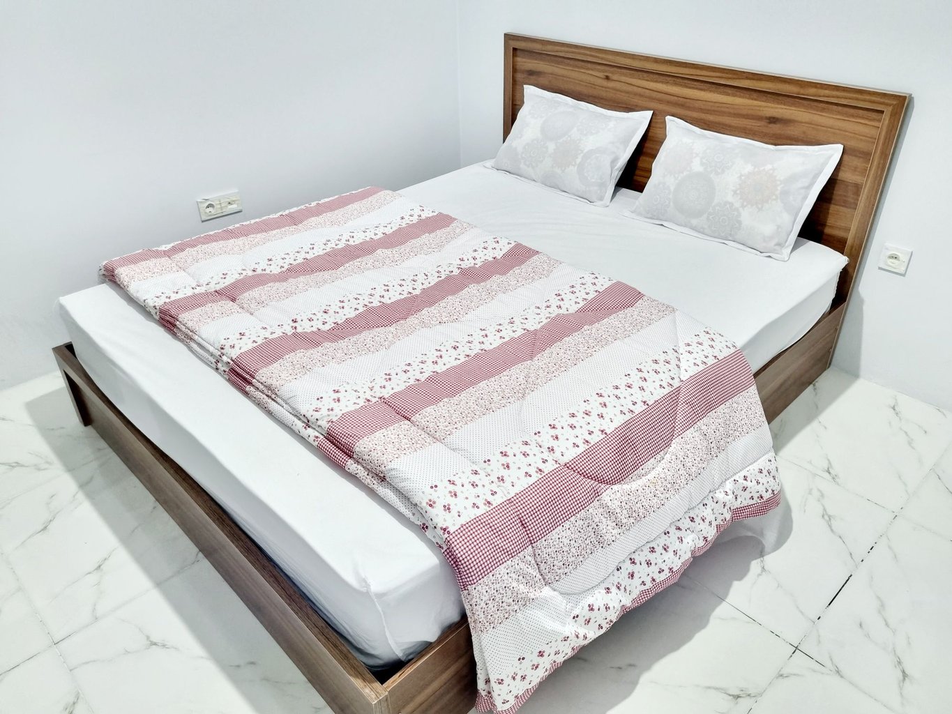 سه خوابه ارغوان 7