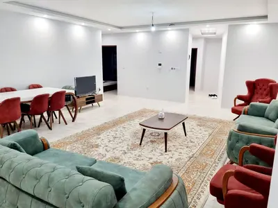 آپارتمان سه خوابه ارغوان ۱