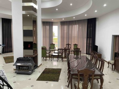 ویلا پنج خوابه ساحلی استخر دار متلقو