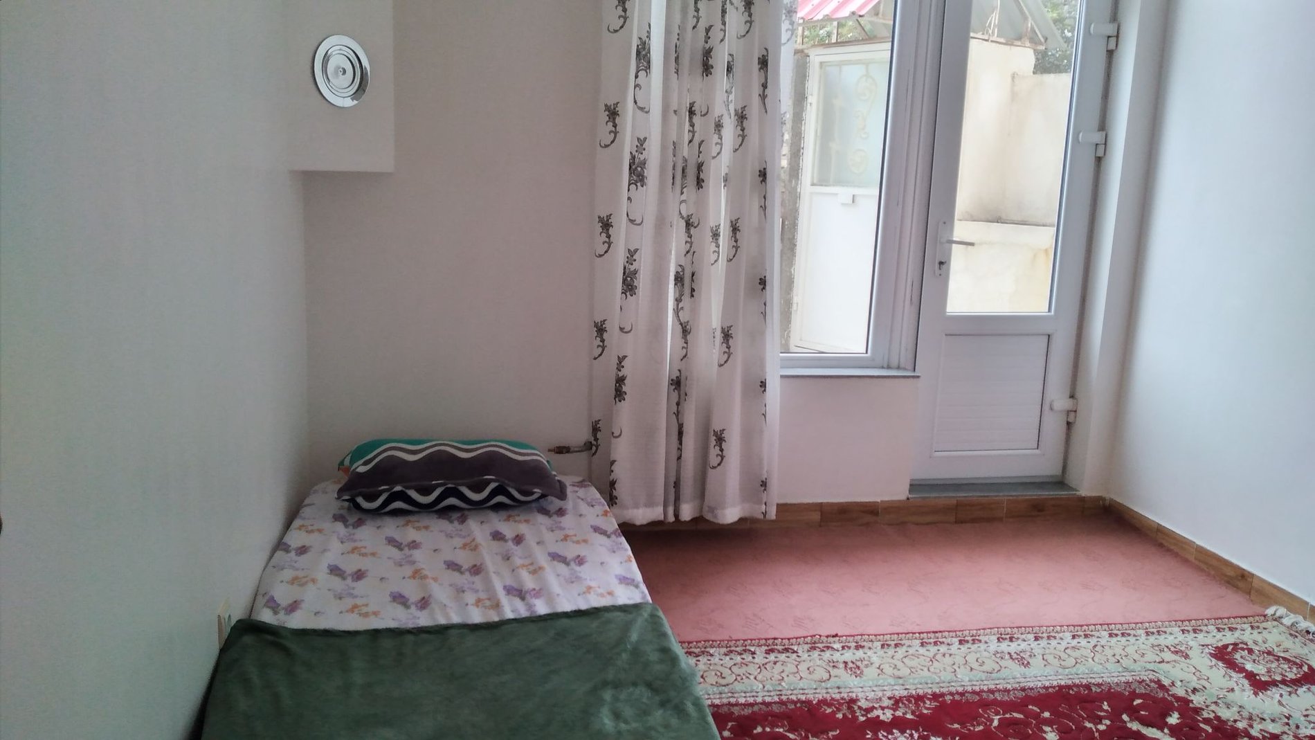 ویلا یک خوابه متعلق - اتاق خواب باتشک طبی