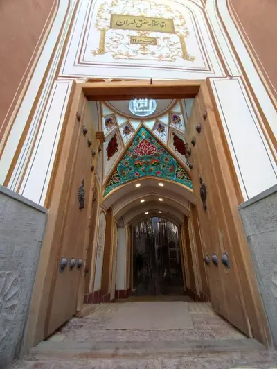 بومگردی عمارت طهران - واحد ارغوان