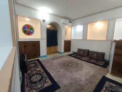 بومگردی عمارت طهران - واحد ارکیده