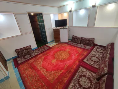 بومگردی عمارت طهران - واحد ارغوان