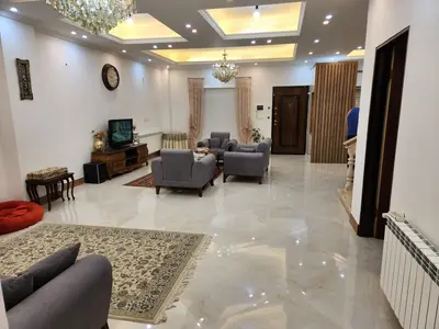 ویلا سه خوابه تریپلکس استخردار آبگرم آب بندان