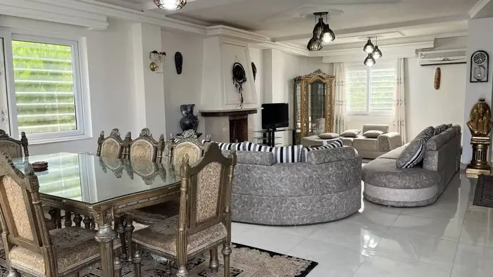 سه خوابه استخردار آبگرم سیسرا