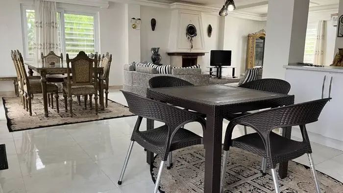 سه خوابه استخردار آبگرم سیسرا