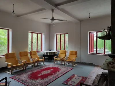 ویلا دوخوابه کوهستانی سیرچ