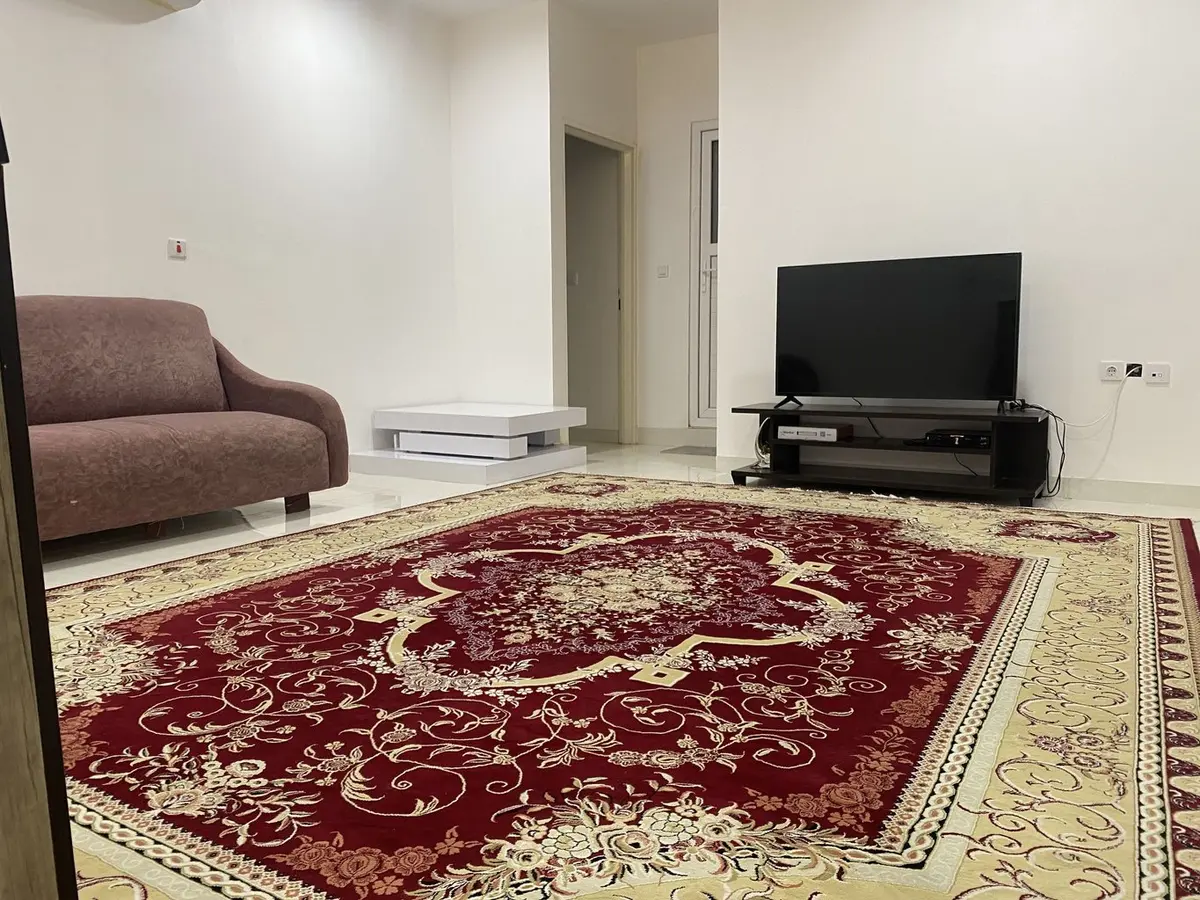 سوئیت دوخوابه مُکَسّر - هال