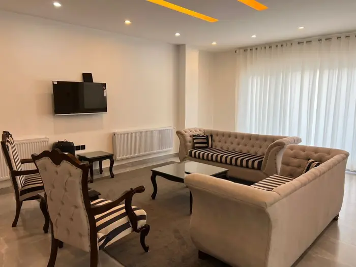 ویلا سه خوابه استخردار آبگرم سپیدار 2 - سالن پذیرایی