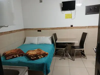 مسافرخانه نفیس - واحد چهارتخته