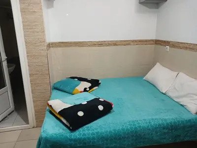 مسافرخانه نفیس - واحد چهارتخته