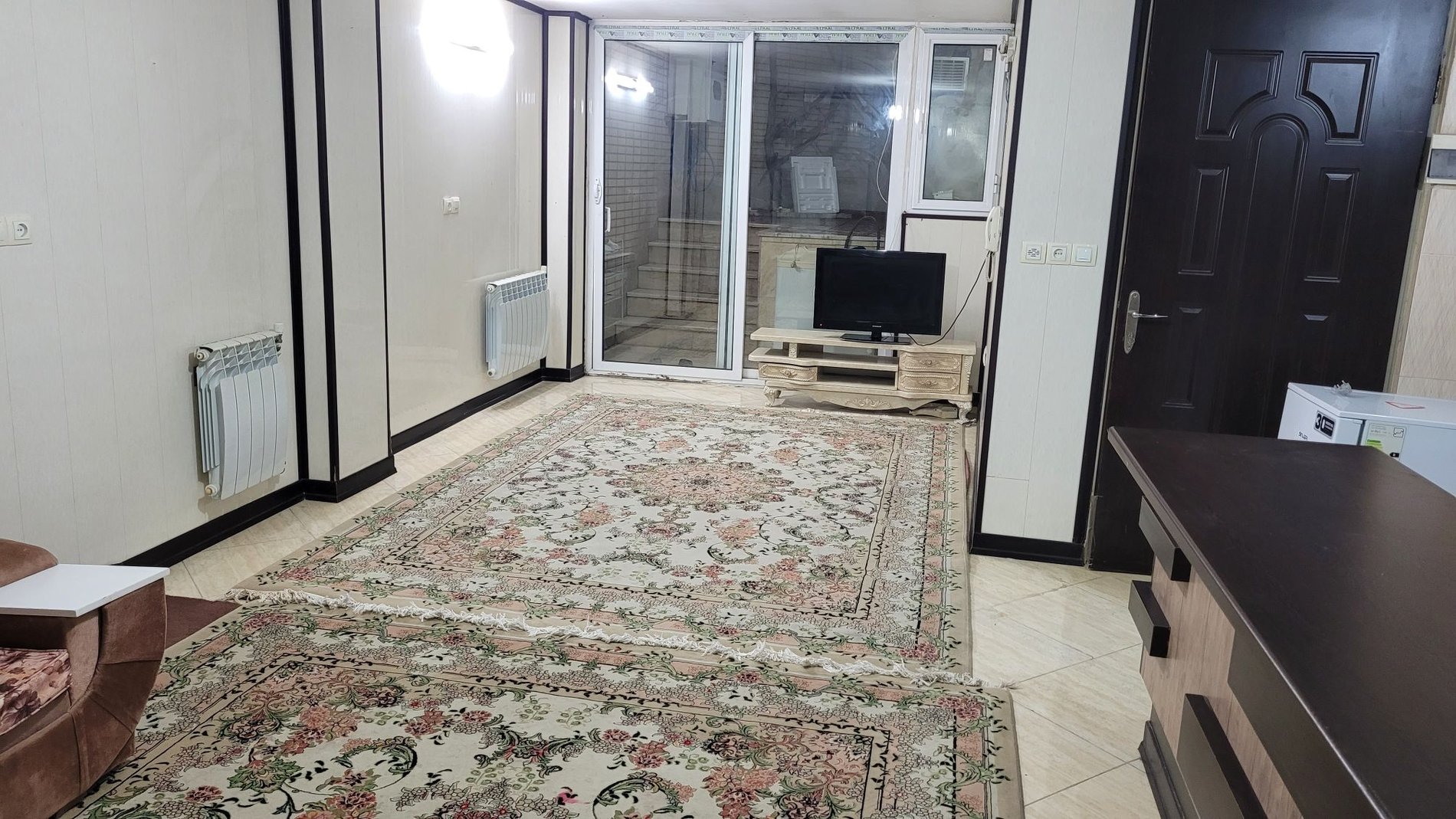 آپارتمان یک خوابه سادات 8