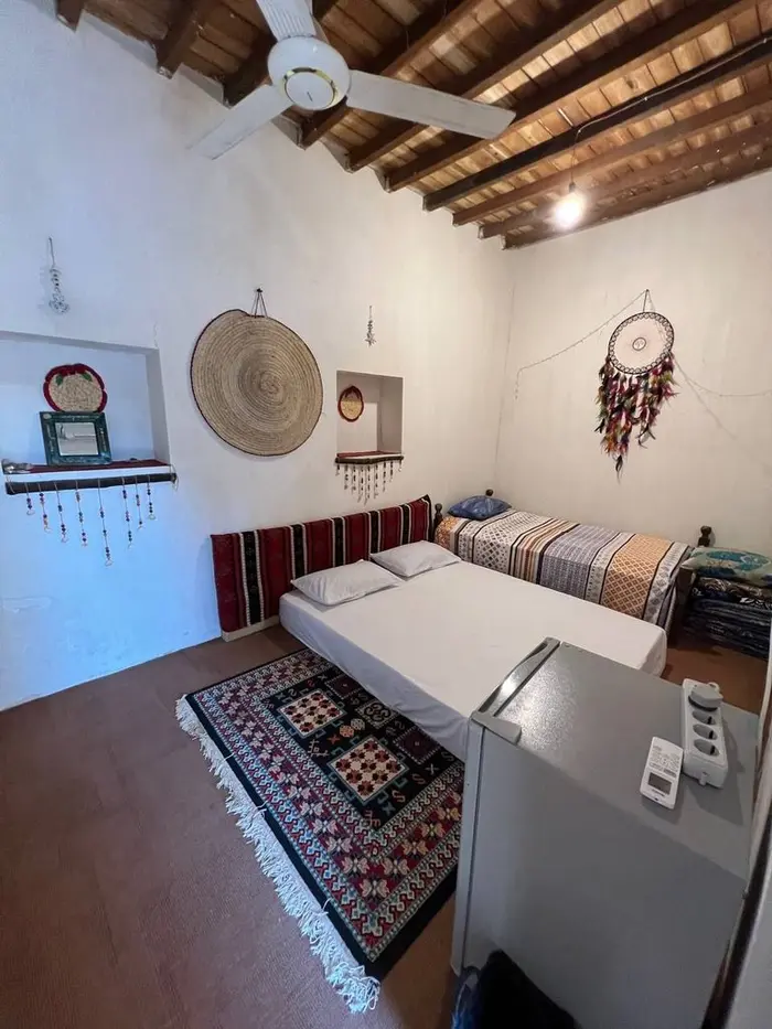 اقامتگاه سنتی درخت سبز - واحد فروغ - اتاق حافظ