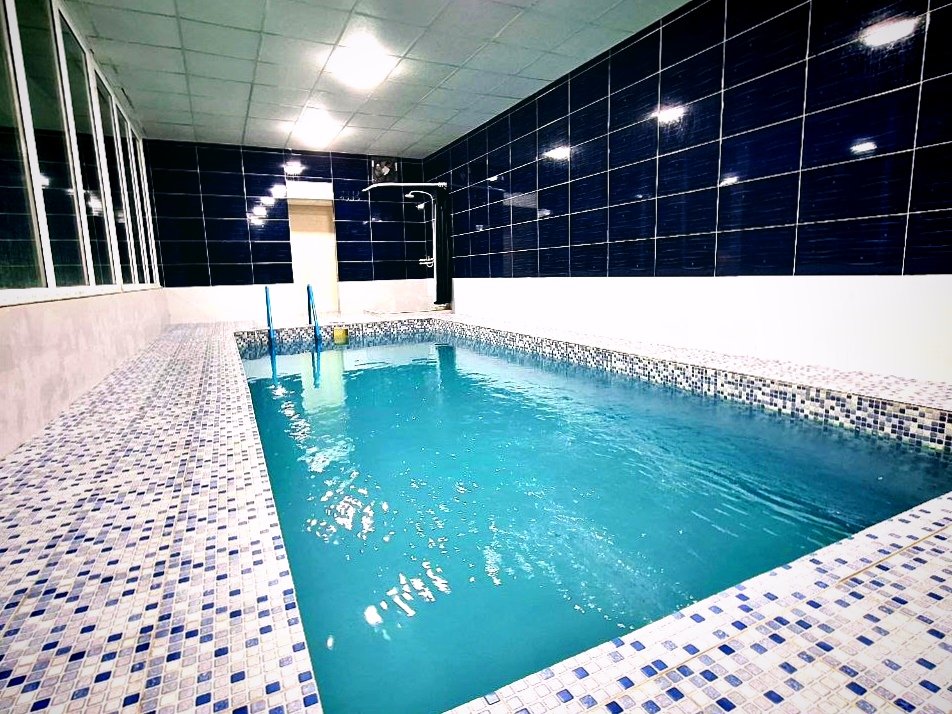 ویلا یک خوابه استخردار آبگرم ارديبهشت