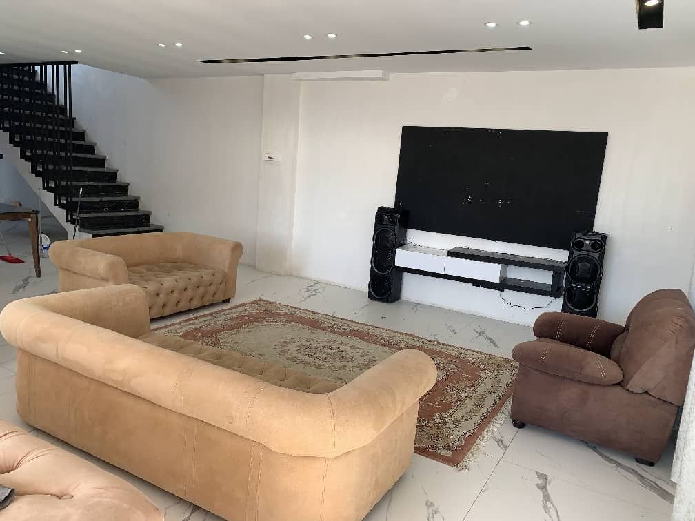 ویلا پنج خوابه استخردار آبگرم الوین 7