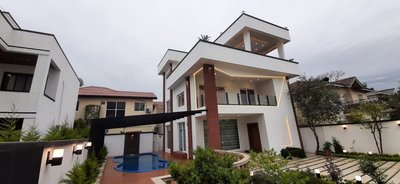 ویلا سه خوابه استخردار آبگرم وازیوار