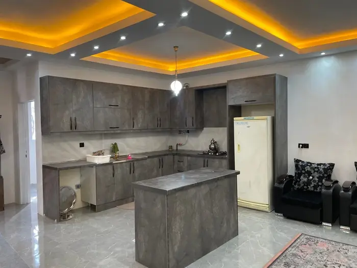 ویلا دوخوابه استخردار آبگرم قشقایی 1