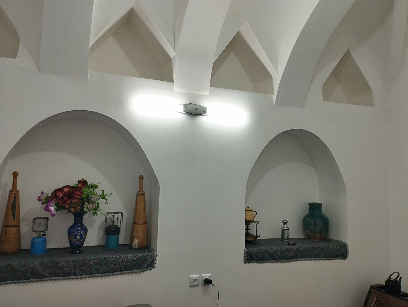بوم گردی سرای صدف - اتاق 1