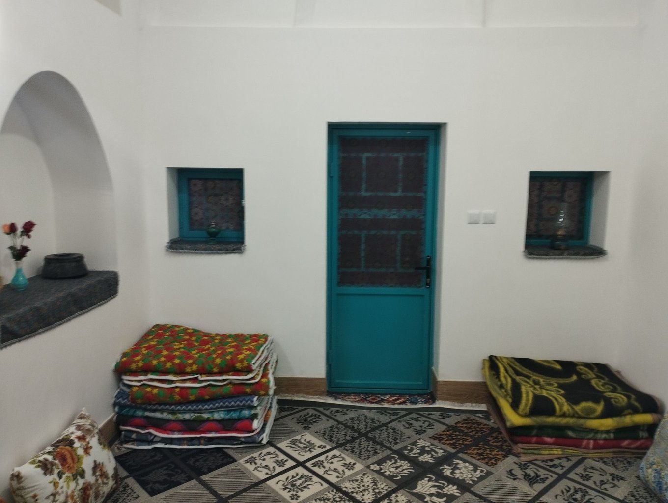 بوم گردی سرای صدف - اتاق 2