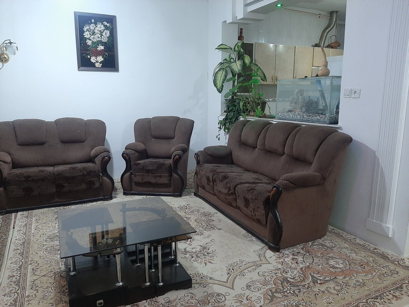 ویلا یک خوابه خانه باغ سپیدان - مبلمان