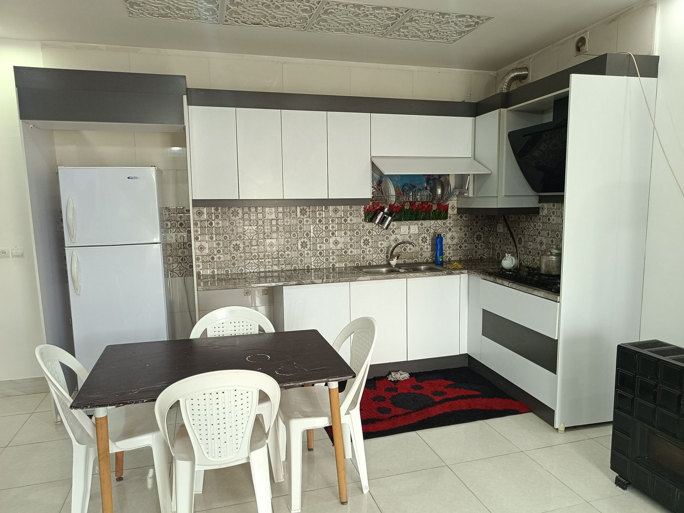 ویلا دوخوابه کوهستانی استخردار آبگرم ارغوان 4