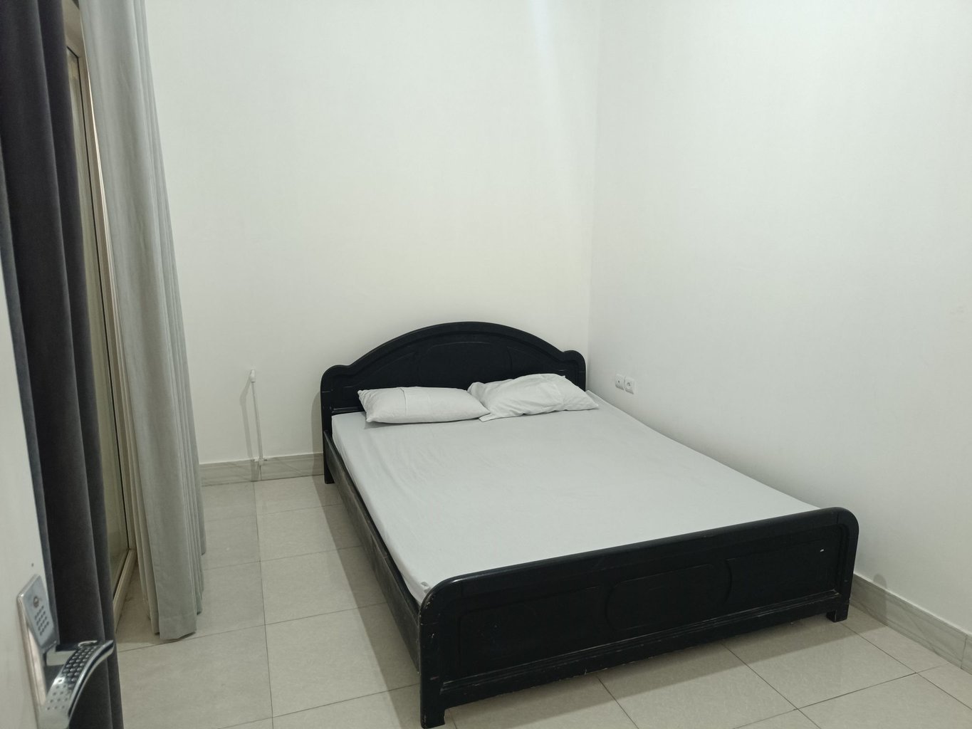 ویلا دوخوابه کوهستانی استخردار آبگرم ارغوان 4