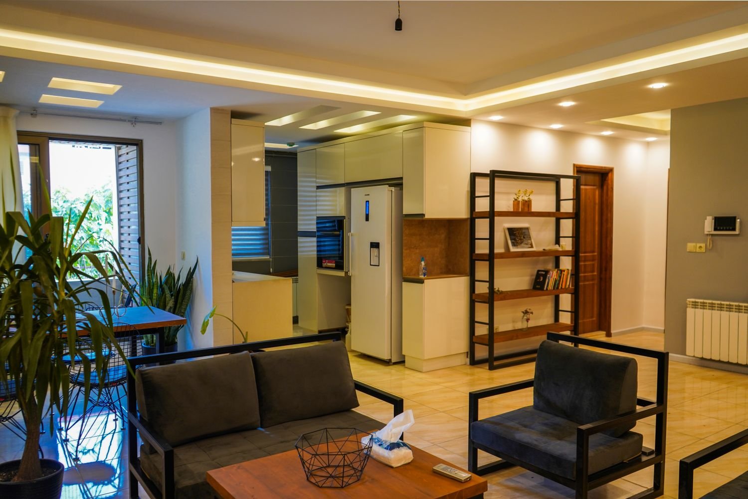 آپارتمان دوخوابه منجمی ۲