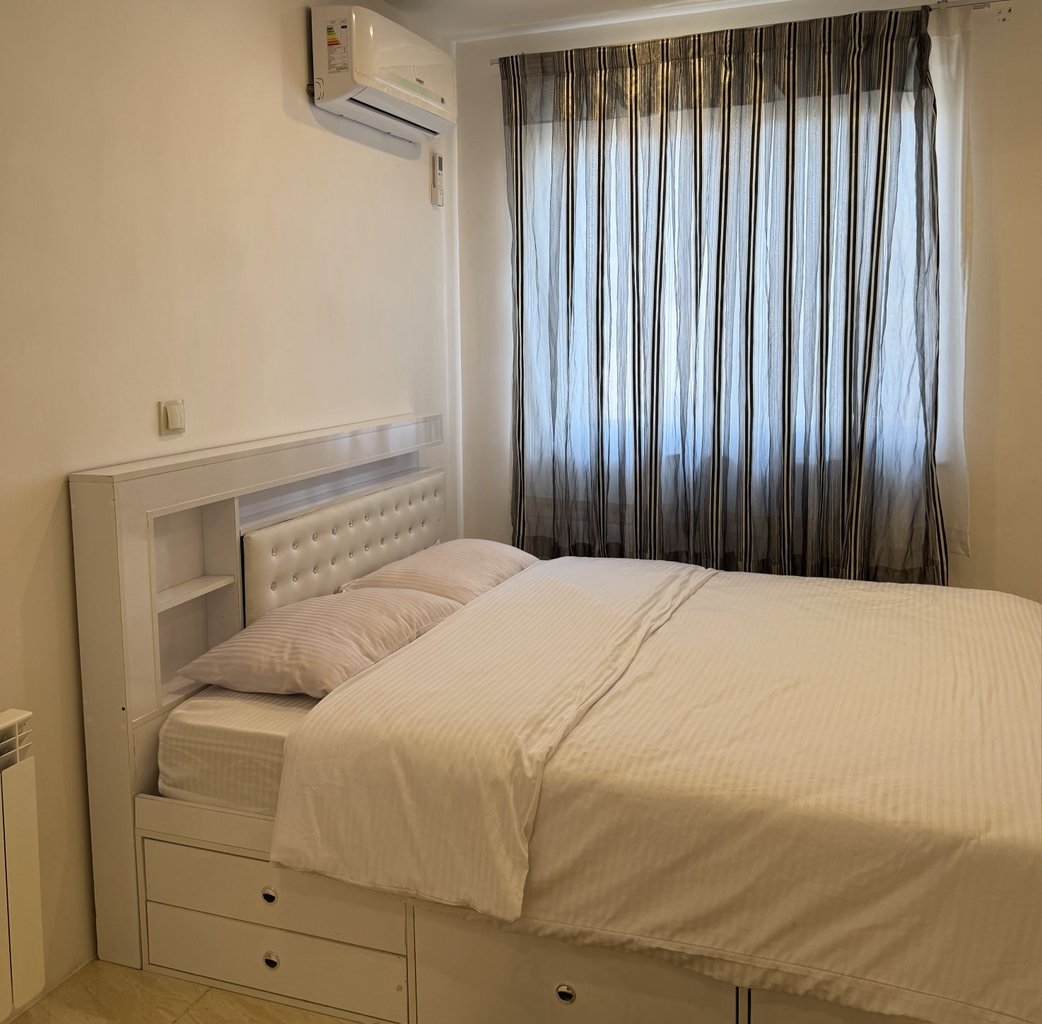 آپارتمان دوخوابه منجمی ۸