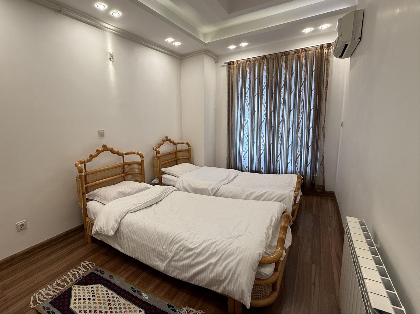 آپارتمان دوخوابه منجمی ۴