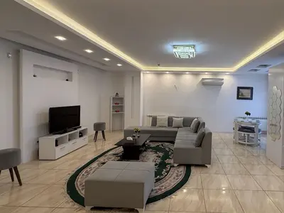 آپارتمان دوخوابه منجمی ۸