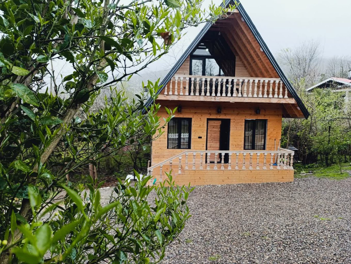 مجتمع اقامتی گیلداد - واحد سوئیسی گیلدخت