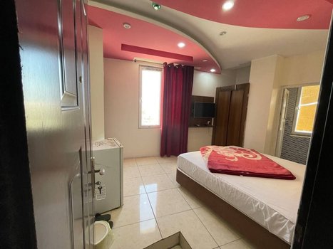 مسافرخانه محسن - واحد دوتخته 102