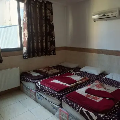 مسافرخانه تابان - واحد چهارتخته وی آی پی